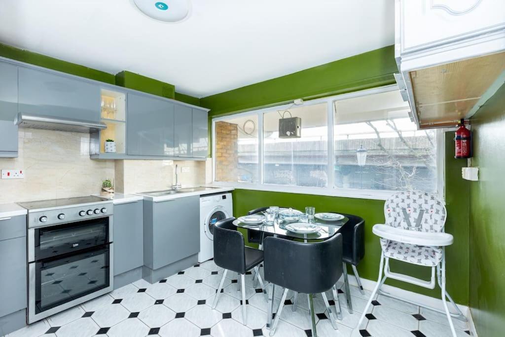 Apartamento Spacious 4br With Large Balcony *